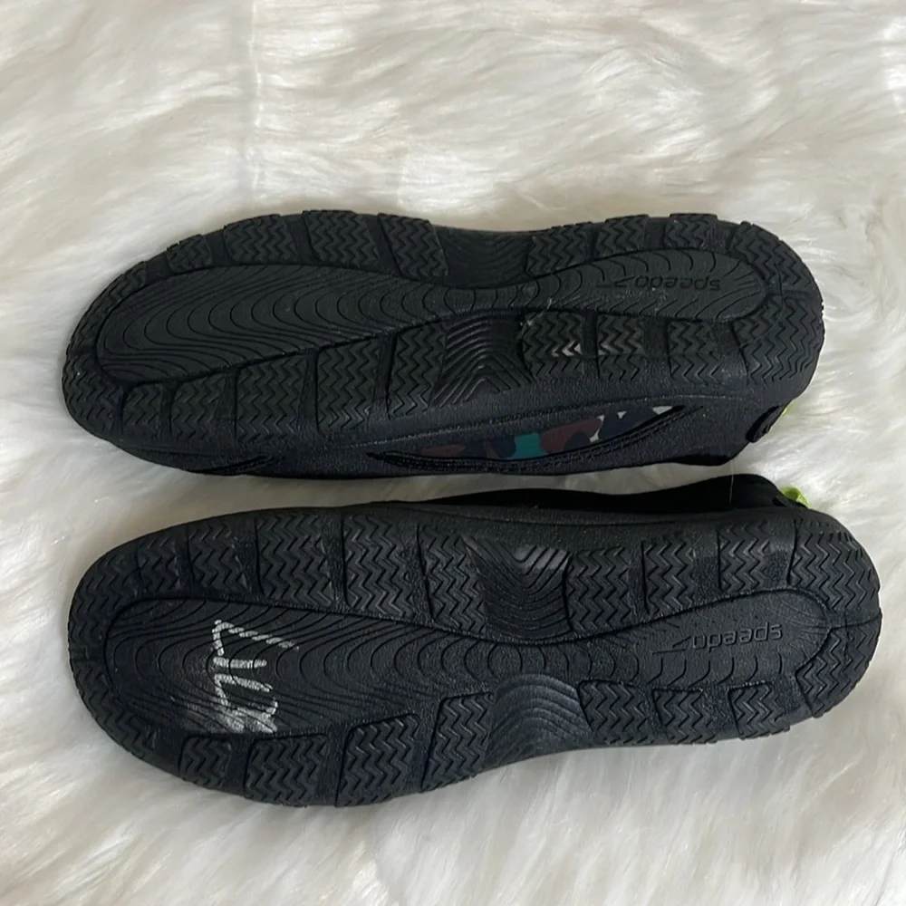 NWT Speedo Boys Black Green Water Shoes